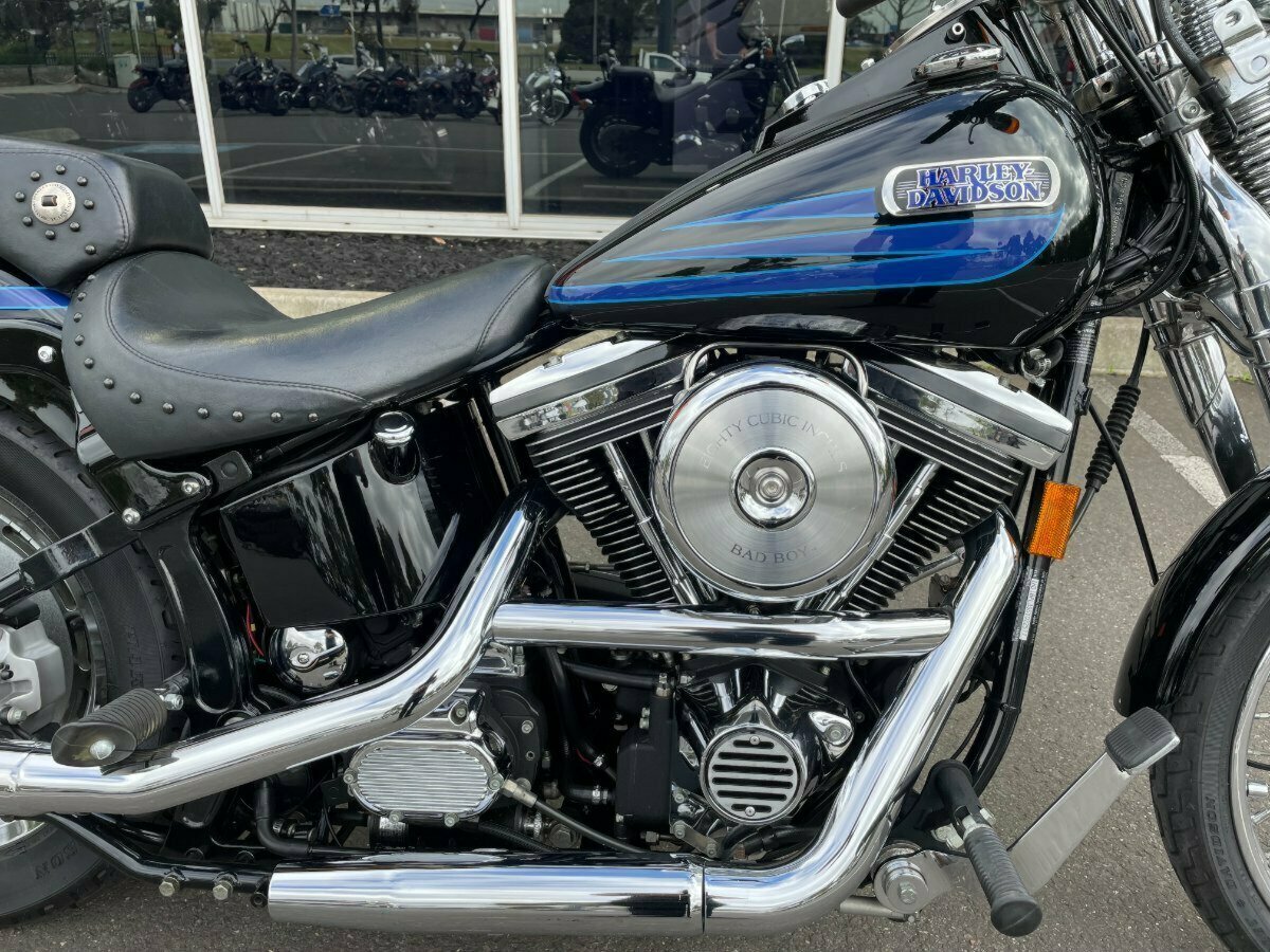 1995 HARLEY-DAVIDSON FXSTSB BADBOY CRUISER