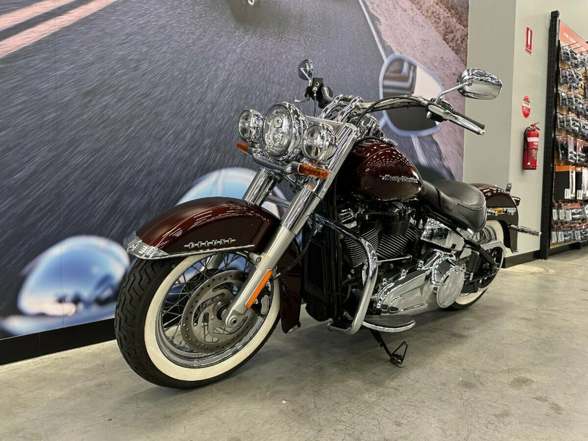 2018 HARLEY-DAVIDSON FLDE SOFTAIL DELUXE CRUISER