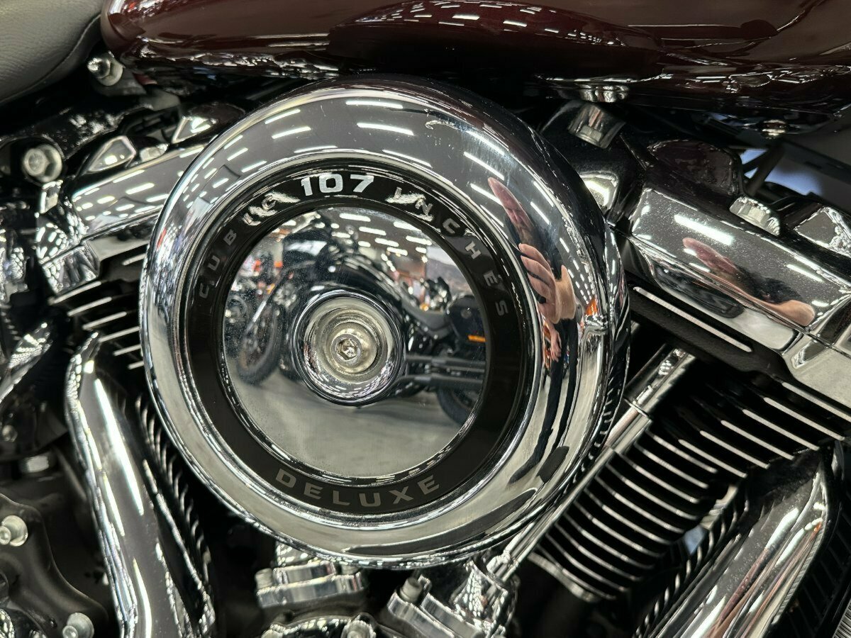 2018 HARLEY-DAVIDSON FLDE SOFTAIL DELUXE CRUISER