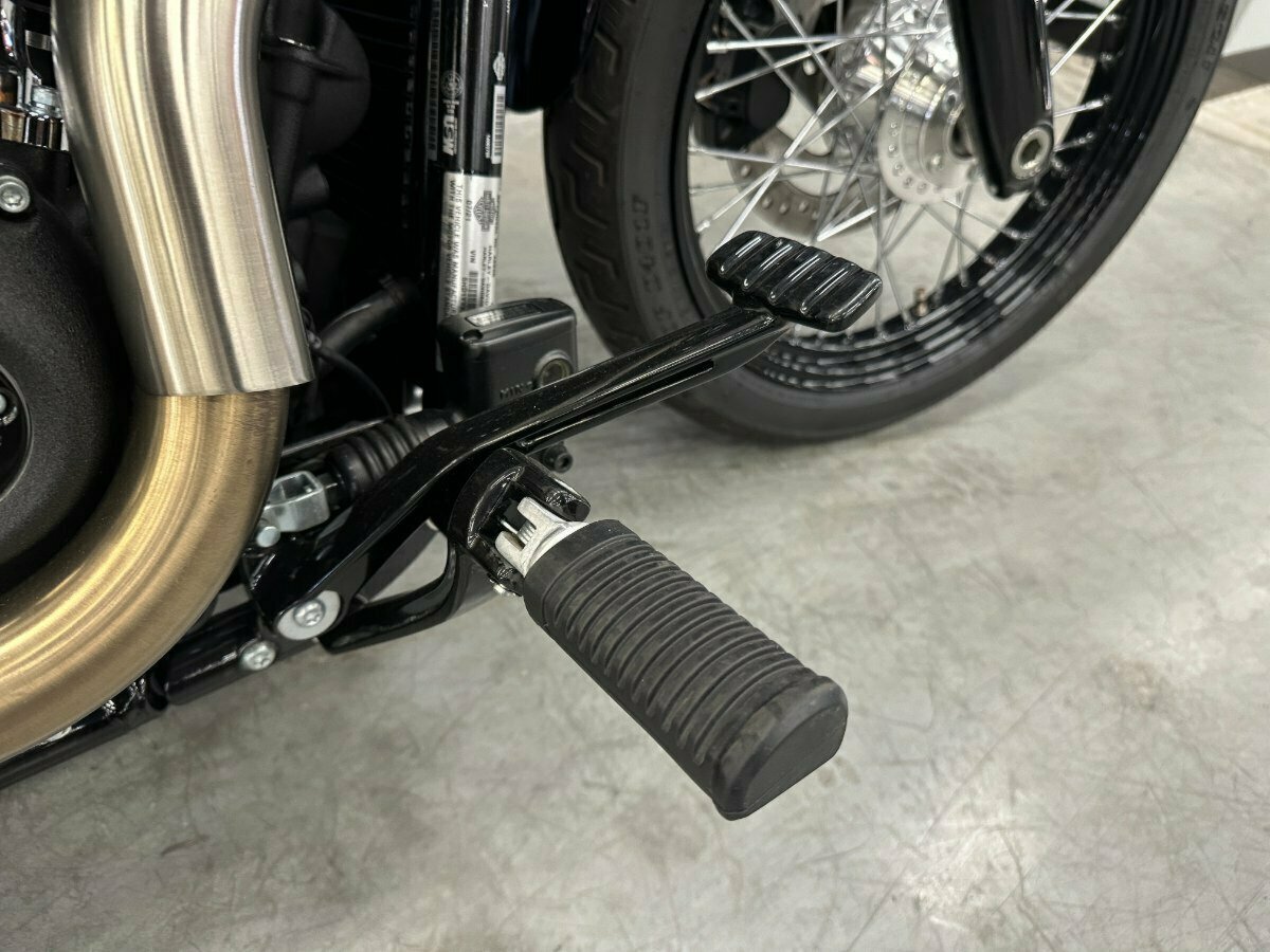 2021 HARLEY-DAVIDSON FXBBS STREET BOB (114) CRUISER