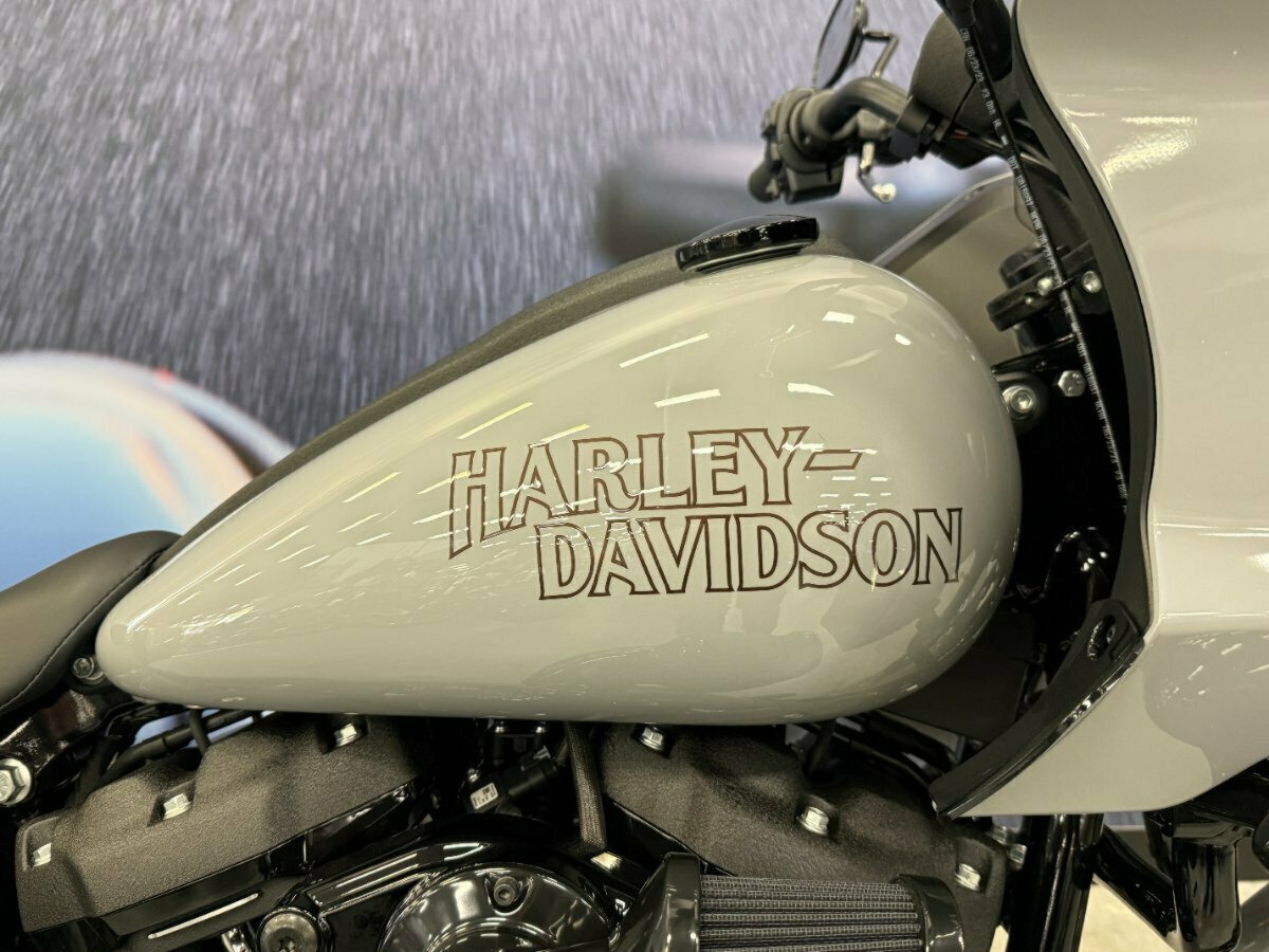 2024 HARLEY-DAVIDSON FXLRST LOW RIDER ST (117) CRUISER