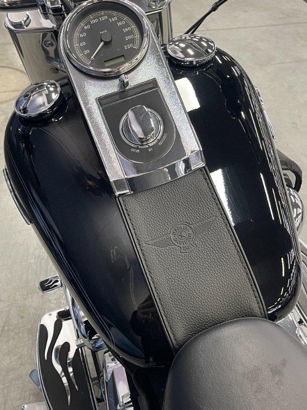2012 HARLEY-DAVIDSON FAT BOY 103 (FLSTF) CRUISER