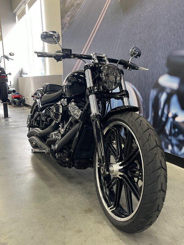 2018 HARLEY-DAVIDSON BREAKOUT 114 (FXBRS) CRUISER