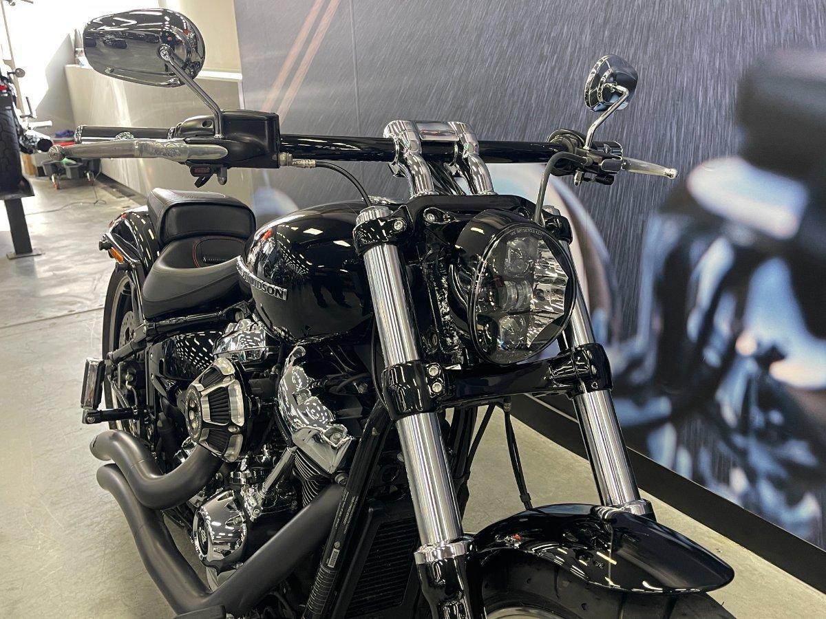 2018 HARLEY-DAVIDSON BREAKOUT 114 (FXBRS) CRUISER