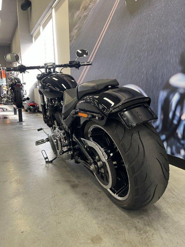 2018 HARLEY-DAVIDSON BREAKOUT 114 (FXBRS) CRUISER