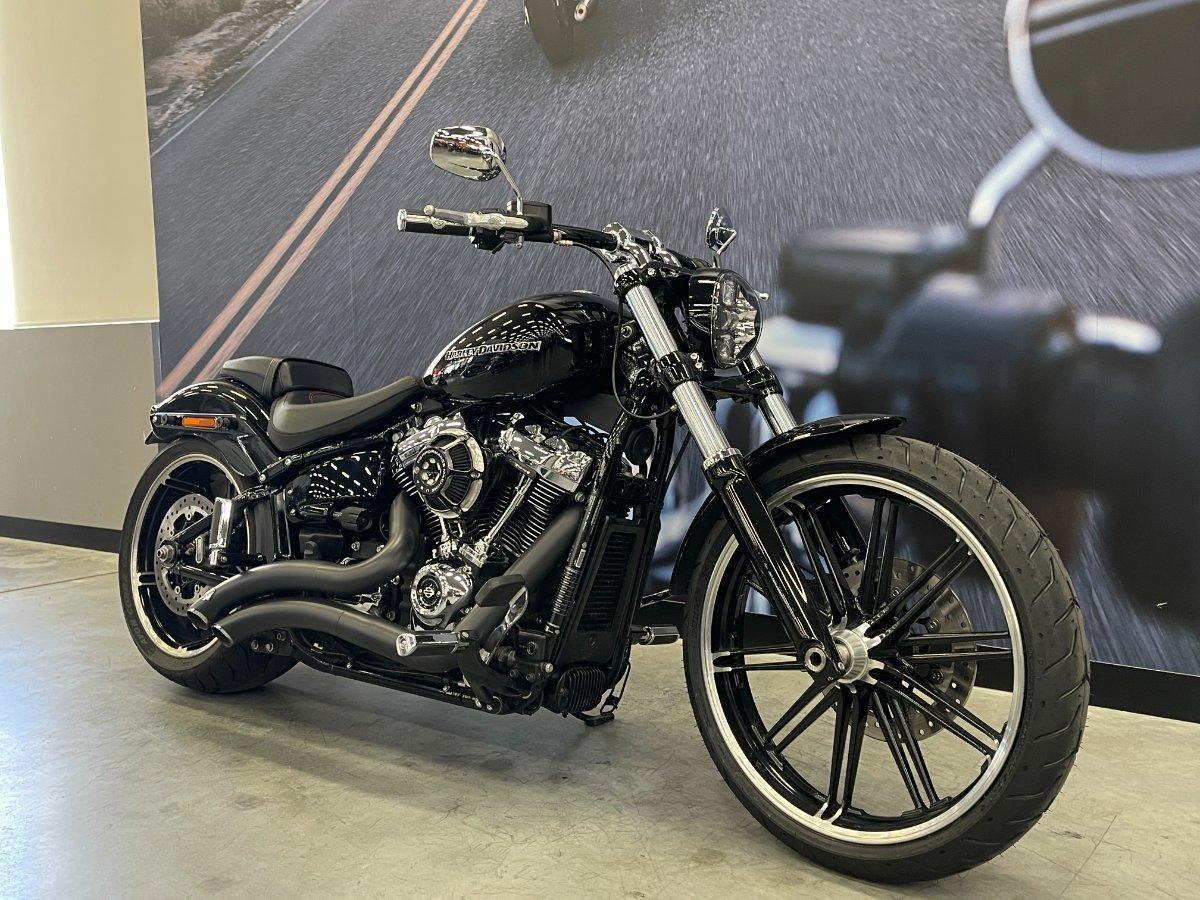 2018 HARLEY-DAVIDSON BREAKOUT 114 (FXBRS) CRUISER