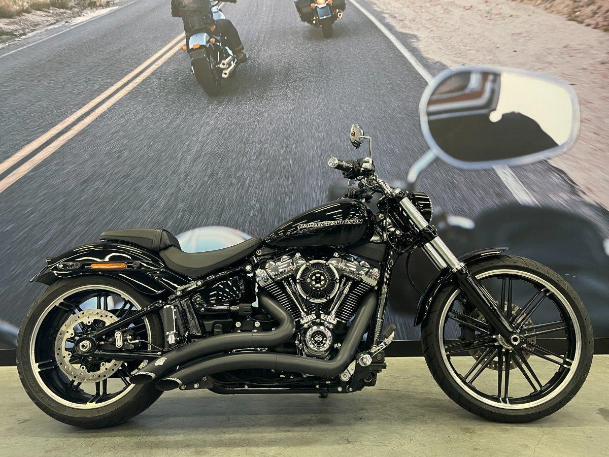 2018 HARLEY-DAVIDSON BREAKOUT 114 (FXBRS) CRUISER