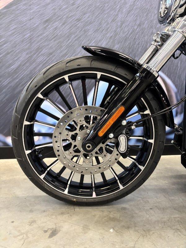 2025 HARLEY-DAVIDSON BREAKOUT 117 (FXBR) CRUISER