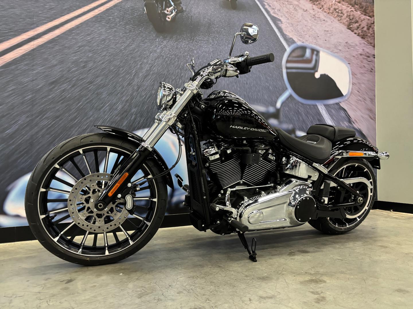 2025 HARLEY-DAVIDSON BREAKOUT 117 (FXBR) CRUISER