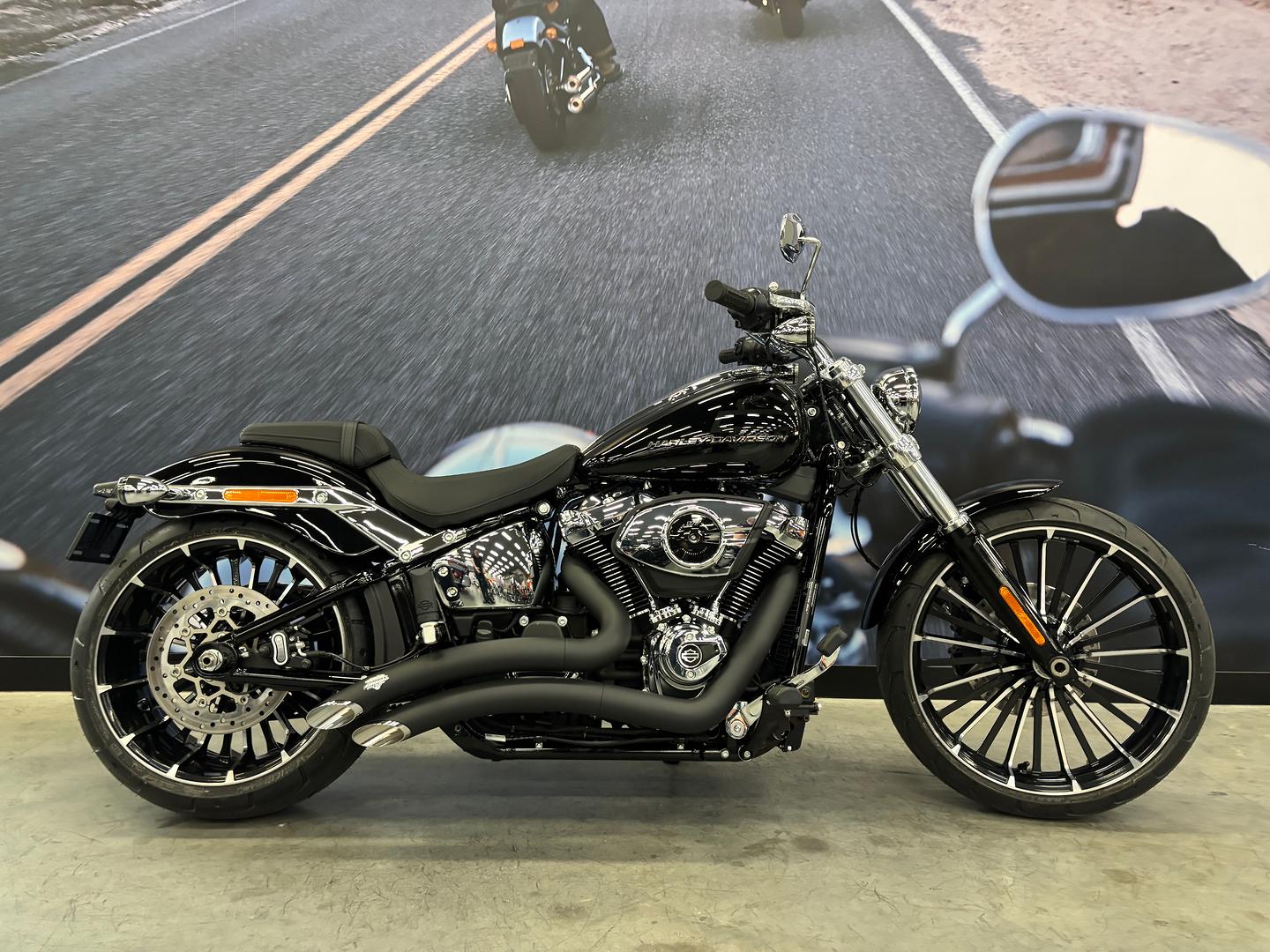 2025 HARLEY-DAVIDSON BREAKOUT 117 (FXBR) CRUISER