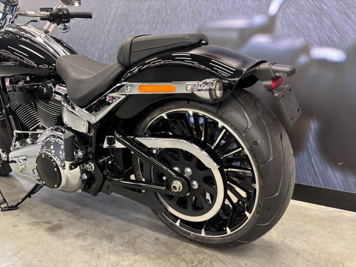 2025 HARLEY-DAVIDSON BREAKOUT 117 (FXBR) CRUISER