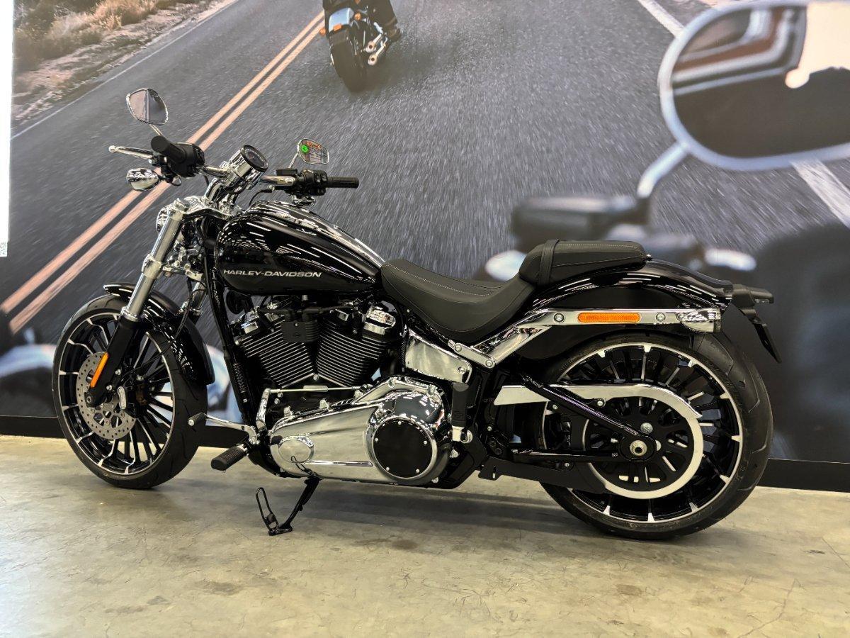 2025 HARLEY-DAVIDSON BREAKOUT 117 (FXBR) CRUISER