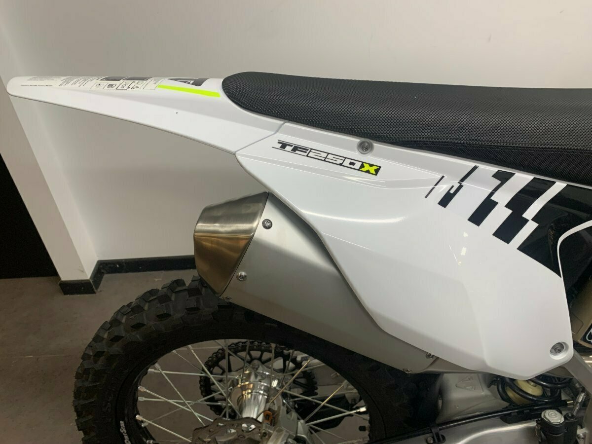 2024 TRIUMPH TF 250-X MOTOCROSS