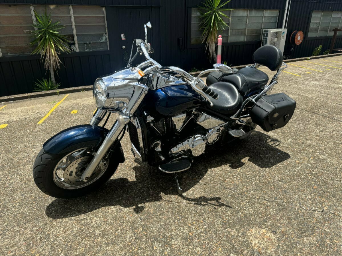 2004 KAWASAKI VULCAN 2000 (VN2000) CRUISER