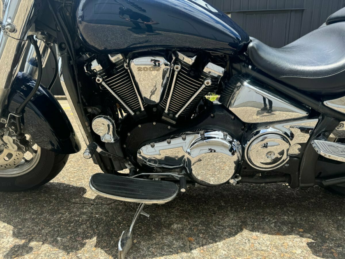 2004 KAWASAKI VULCAN 2000 (VN2000) CRUISER