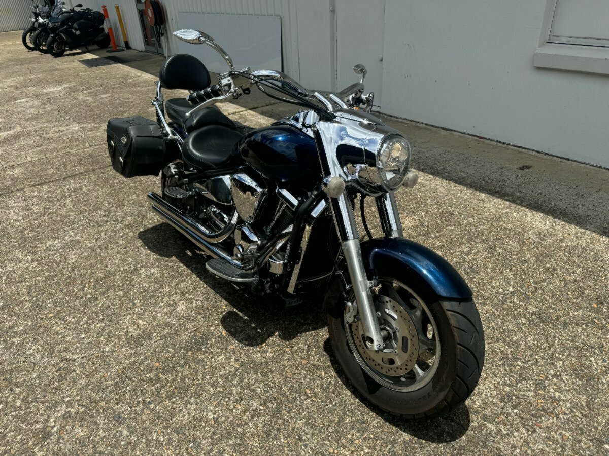 2004 KAWASAKI VULCAN 2000 (VN2000) CRUISER