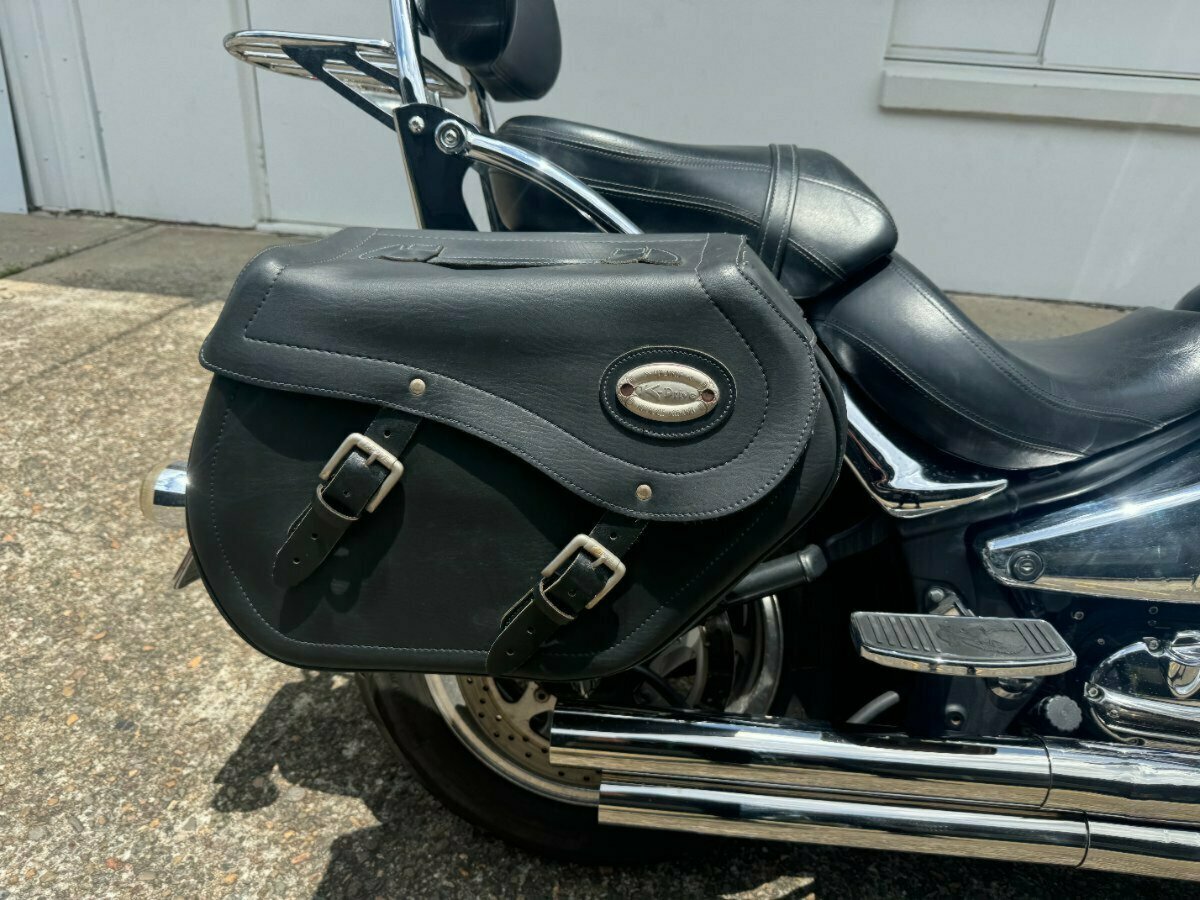 2004 KAWASAKI VULCAN 2000 (VN2000) CRUISER