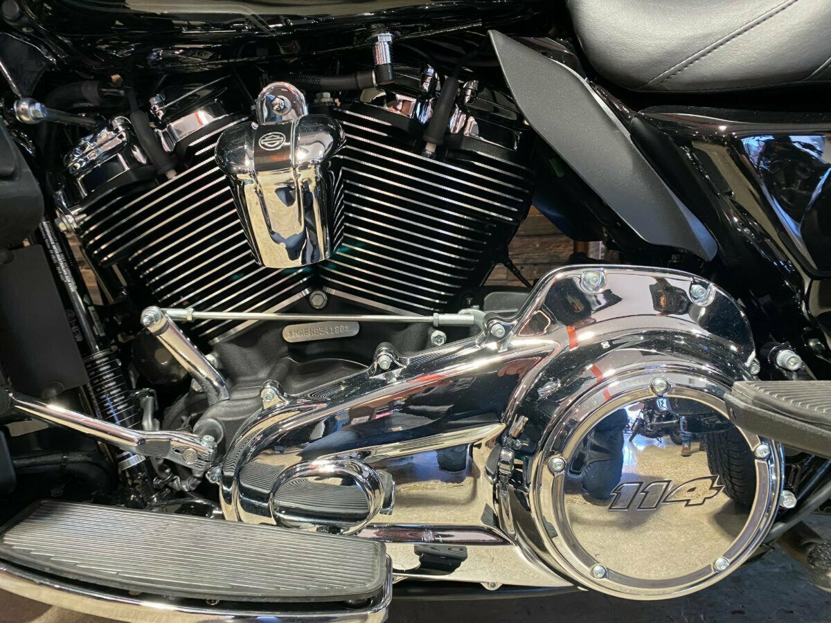 2022 HARLEY-DAVIDSON FLHTCUTG TRI GLIDE U/CLC 114 MY22 6 SP MANUAL TRIKE