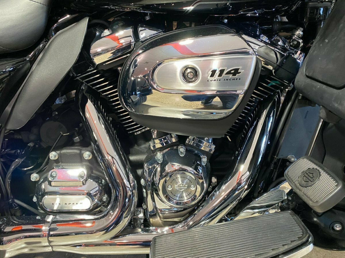 2022 HARLEY-DAVIDSON FLHTCUTG TRI GLIDE U/CLC 114 MY22 6 SP MANUAL TRIKE