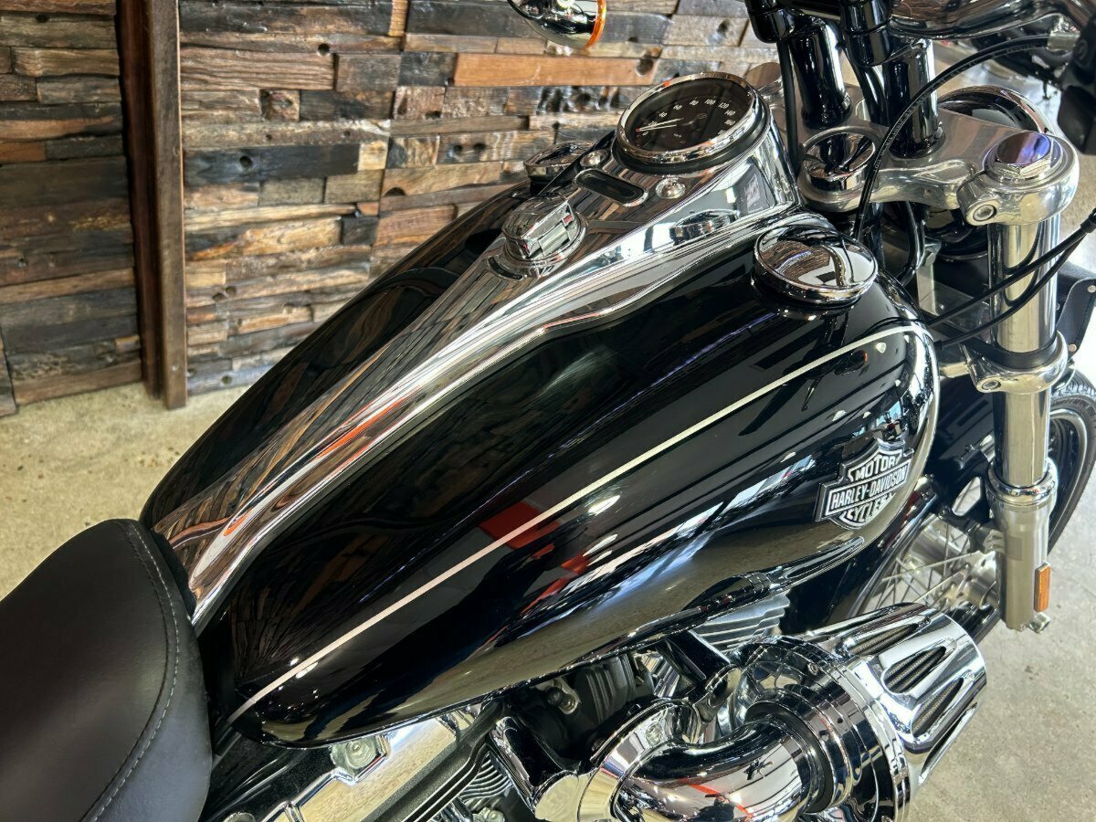 2017 HARLEY-DAVIDSON FXDWG DYNA WIDE GLIDE CRUISER
