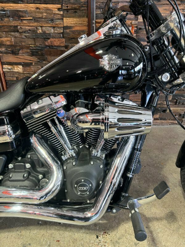 2017 HARLEY-DAVIDSON FXDWG DYNA WIDE GLIDE CRUISER