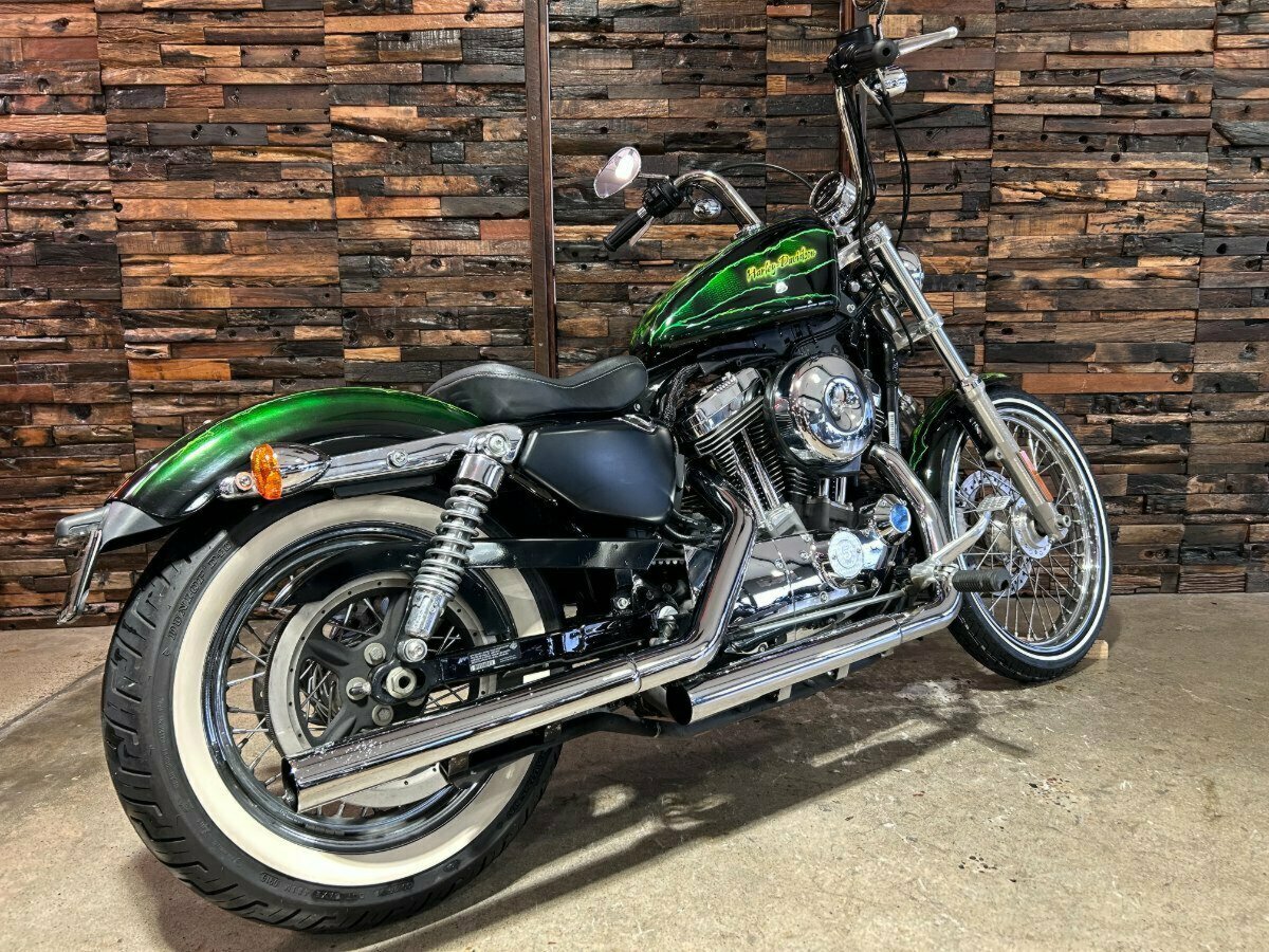 2014 HARLEY-DAVIDSON XL1200V SEVENTY-TWO CRUISER