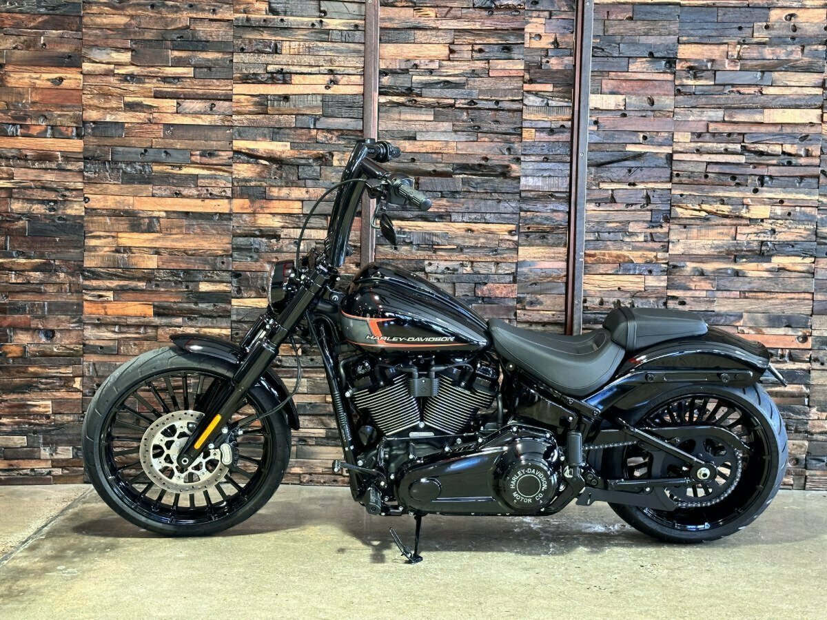 2023 HARLEY-DAVIDSON BREAKOUT 117 (FXBR) CRUISER