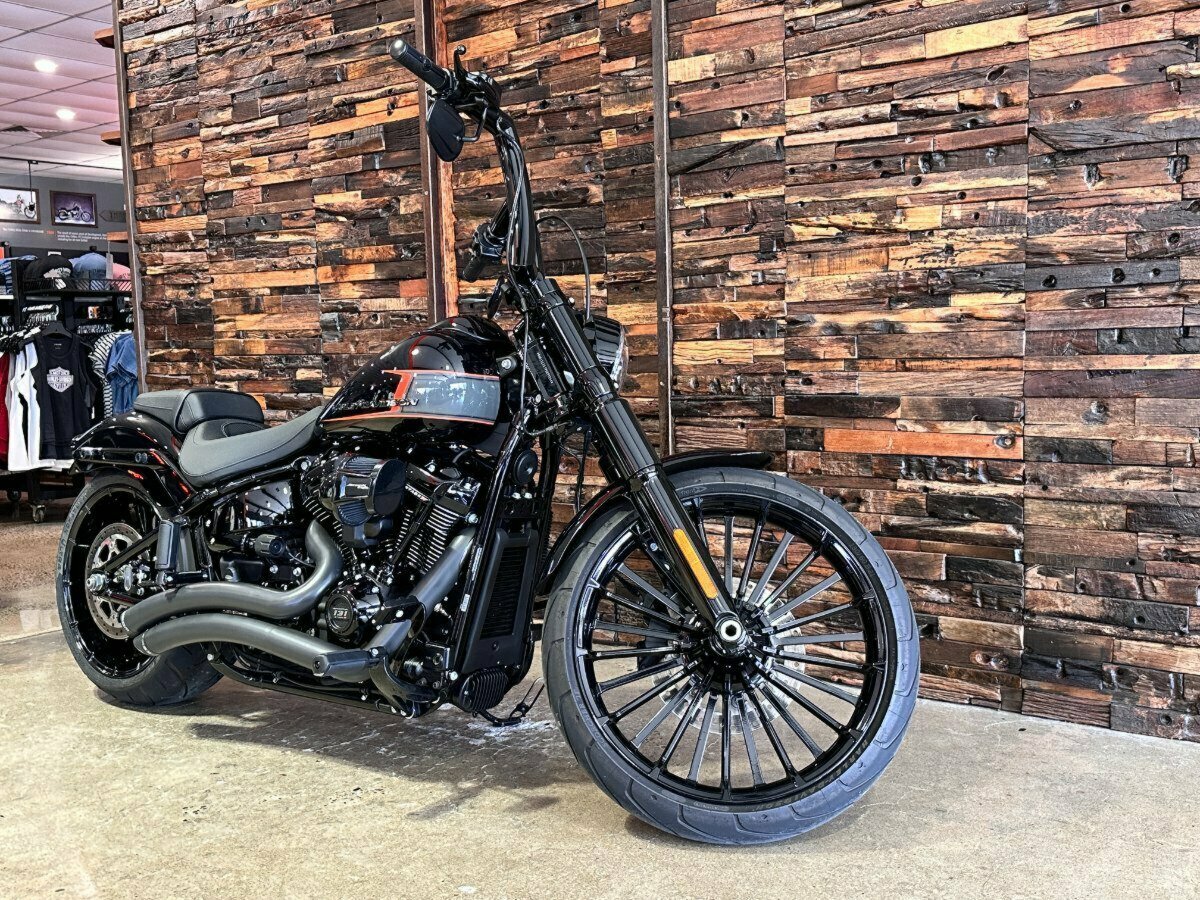 2023 HARLEY-DAVIDSON BREAKOUT 117 (FXBR) CRUISER