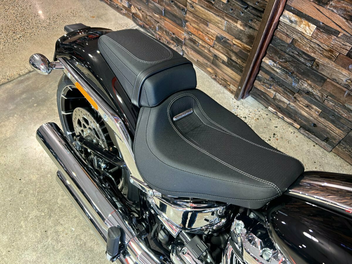 2024 HARLEY-DAVIDSON BREAKOUT 117 (FXBR) CRUISER