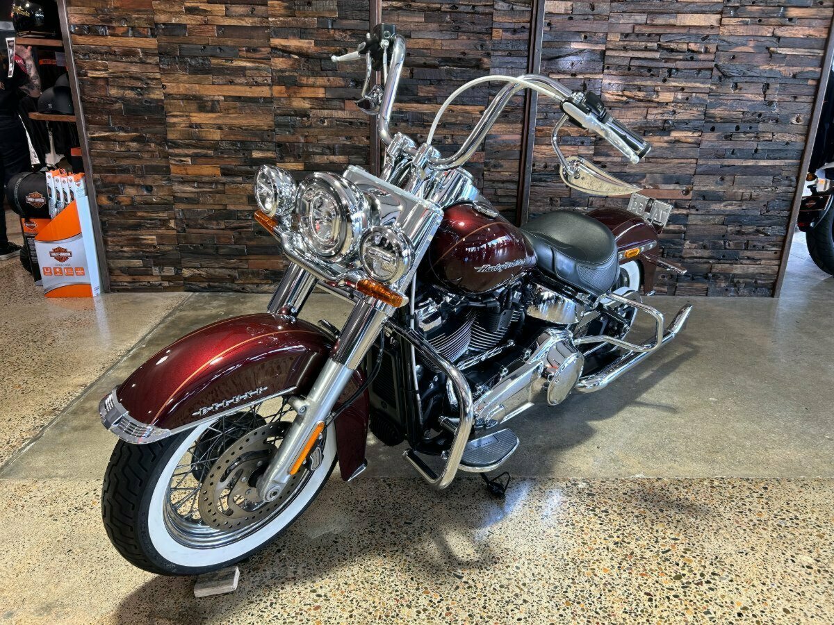 2018 HARLEY-DAVIDSON FLDE SOFTAIL DELUXE CRUISER