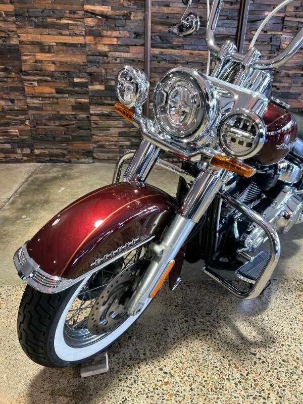 2018 HARLEY-DAVIDSON FLDE SOFTAIL DELUXE CRUISER