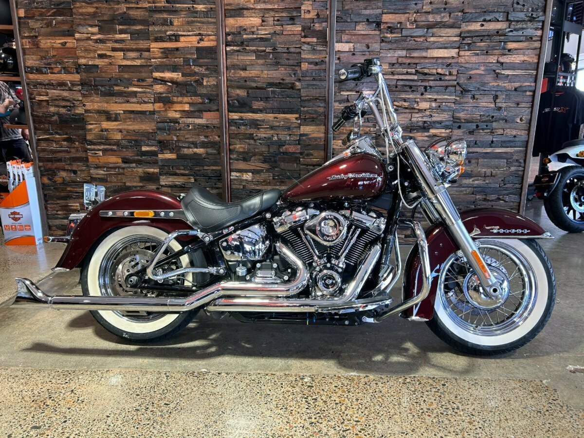 2018 HARLEY-DAVIDSON FLDE SOFTAIL DELUXE CRUISER