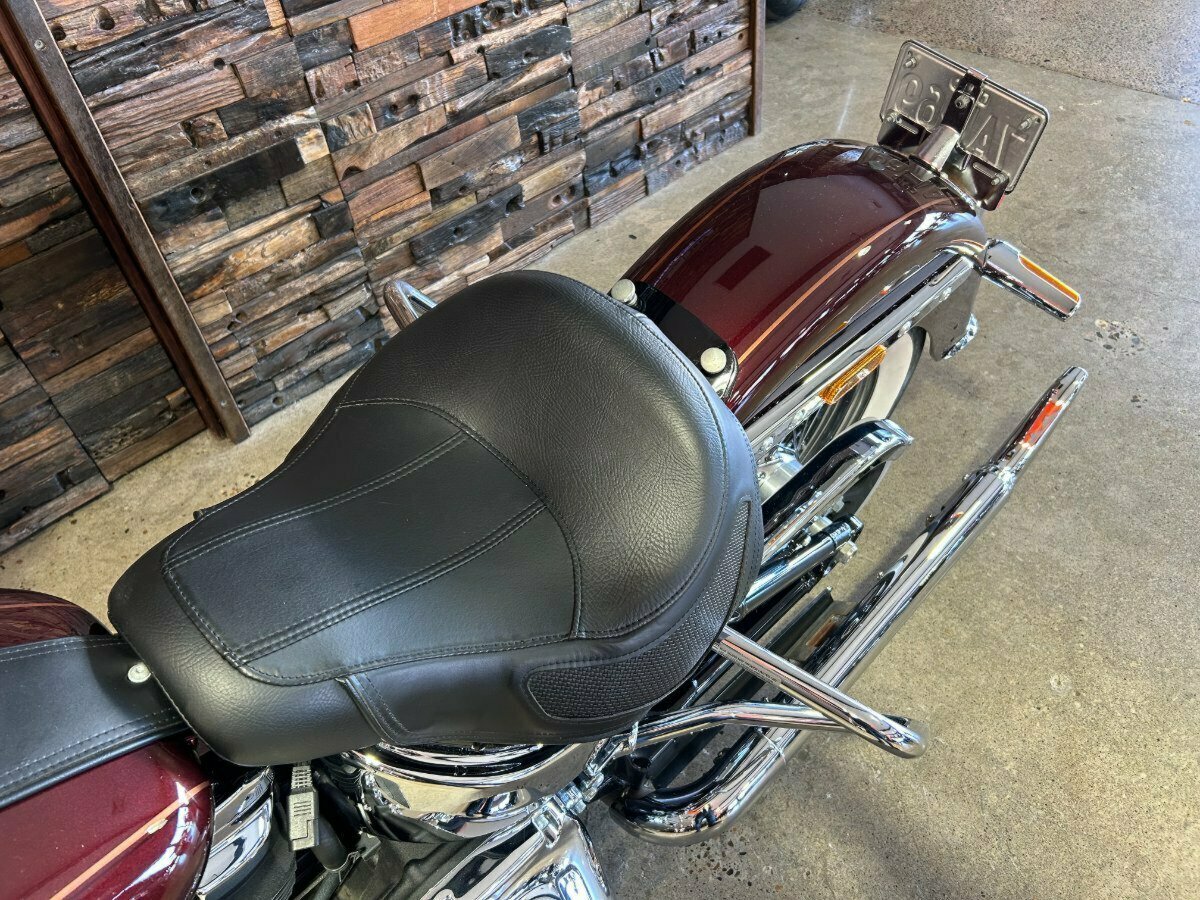 2018 HARLEY-DAVIDSON FLDE SOFTAIL DELUXE CRUISER