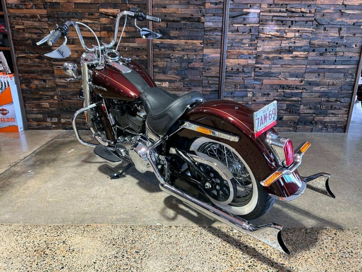 2018 HARLEY-DAVIDSON FLDE SOFTAIL DELUXE CRUISER