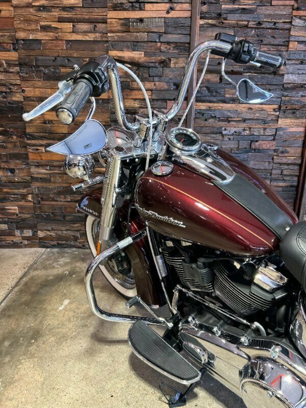 2018 HARLEY-DAVIDSON FLDE SOFTAIL DELUXE CRUISER