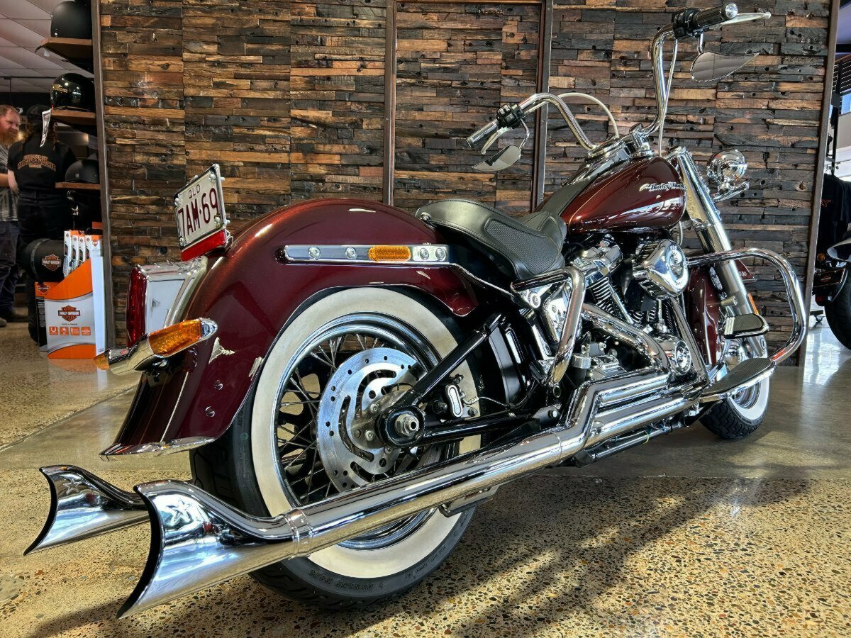 2018 HARLEY-DAVIDSON FLDE SOFTAIL DELUXE CRUISER