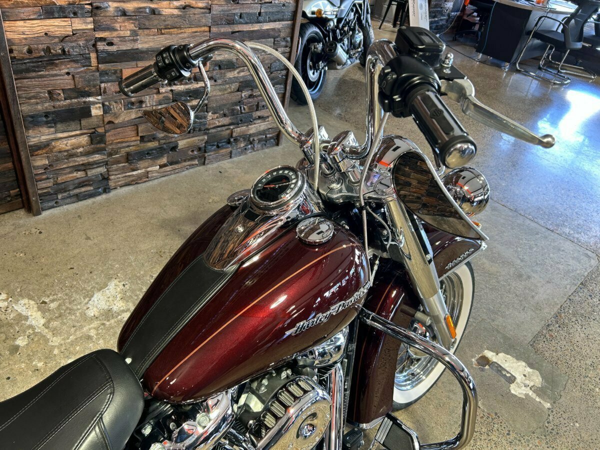 2018 HARLEY-DAVIDSON FLDE SOFTAIL DELUXE CRUISER