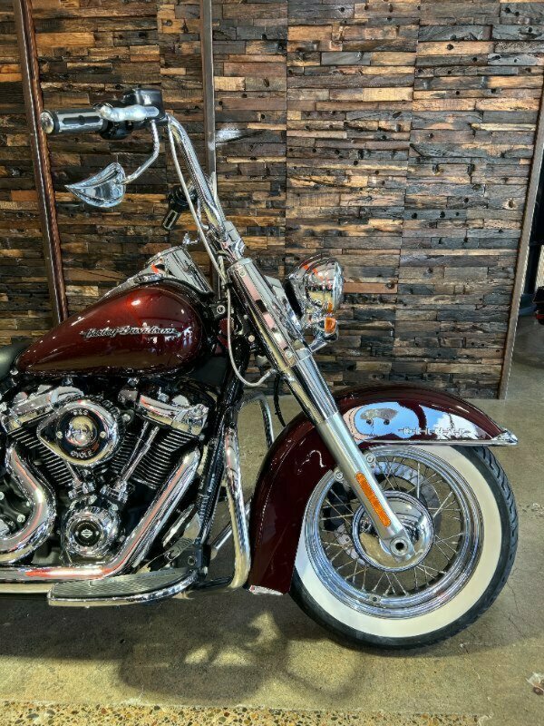 2018 HARLEY-DAVIDSON FLDE SOFTAIL DELUXE CRUISER