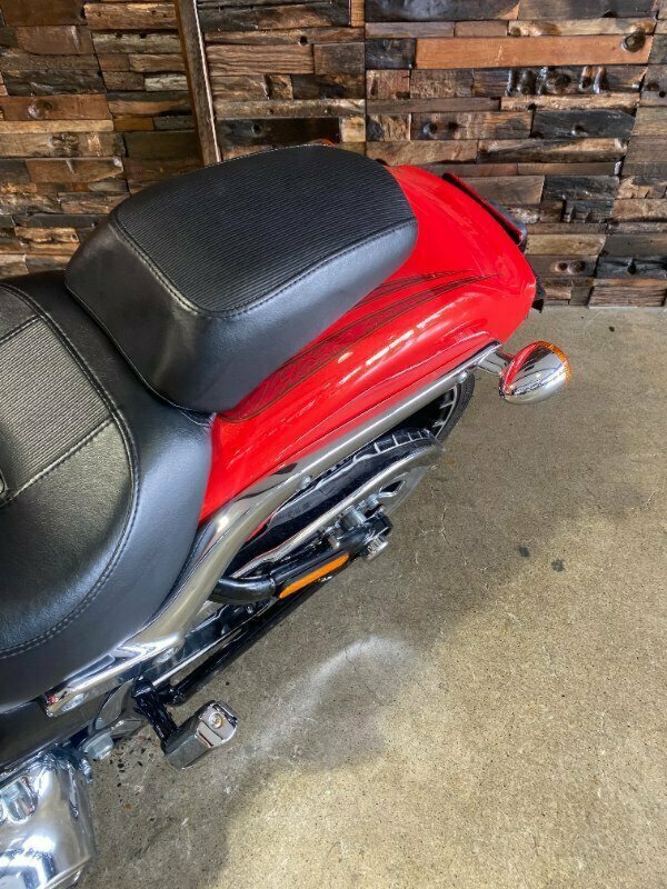 2017 HARLEY-DAVIDSON FXSB SOFTAIL BREAKOUT CRUISER