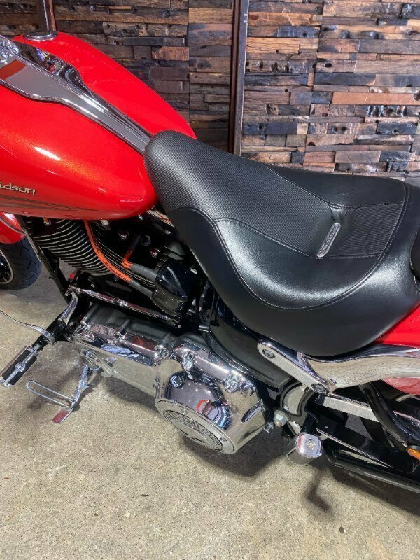 2017 HARLEY-DAVIDSON FXSB SOFTAIL BREAKOUT CRUISER