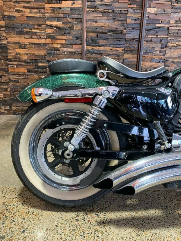 2013 HARLEY-DAVIDSON XL1200V SEVENTY-TWO CRUISER