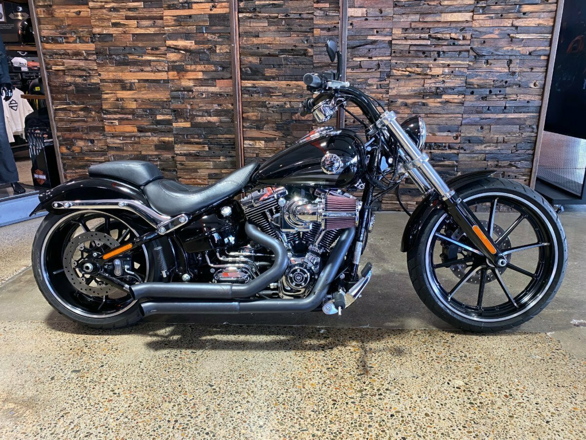 2016 HARLEY-DAVIDSON FXSB SOFTAIL BREAKOUT CRUISER