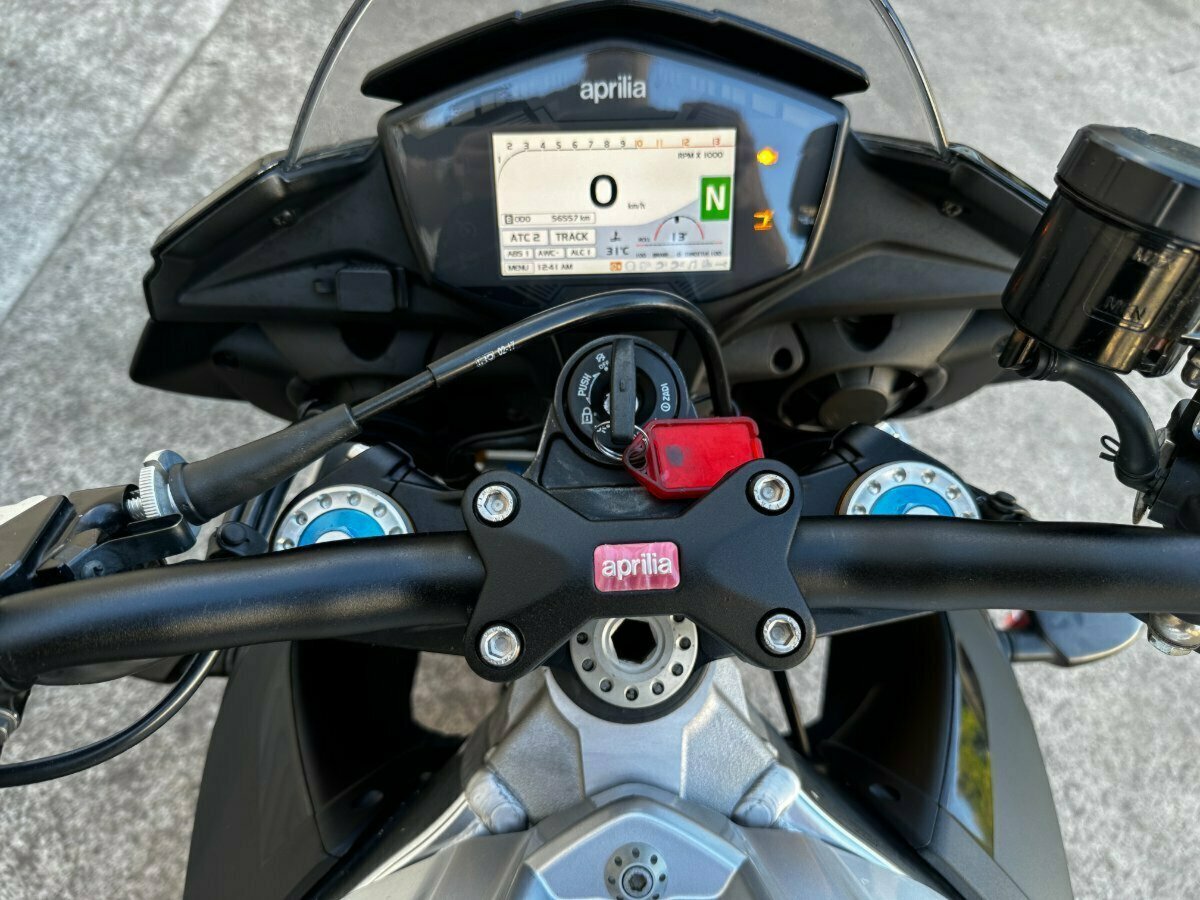 2017 APRILIA TUONO V4 FACTORY SPORTS