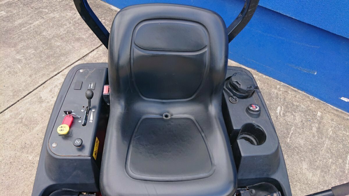 2021 FERRIS IS600Z WITH 4 WHEEL SUSPENSION 48 I AGRICULTURAL