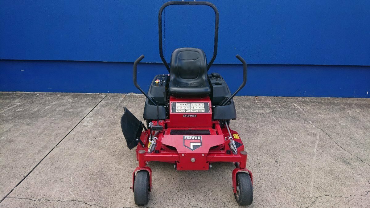 2021 FERRIS IS600Z WITH 4 WHEEL SUSPENSION 48 I AGRICULTURAL
