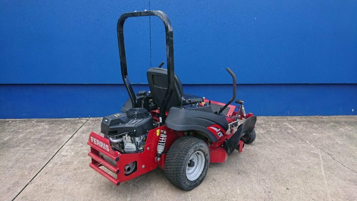 2021 FERRIS IS600Z WITH 4 WHEEL SUSPENSION 48 I AGRICULTURAL