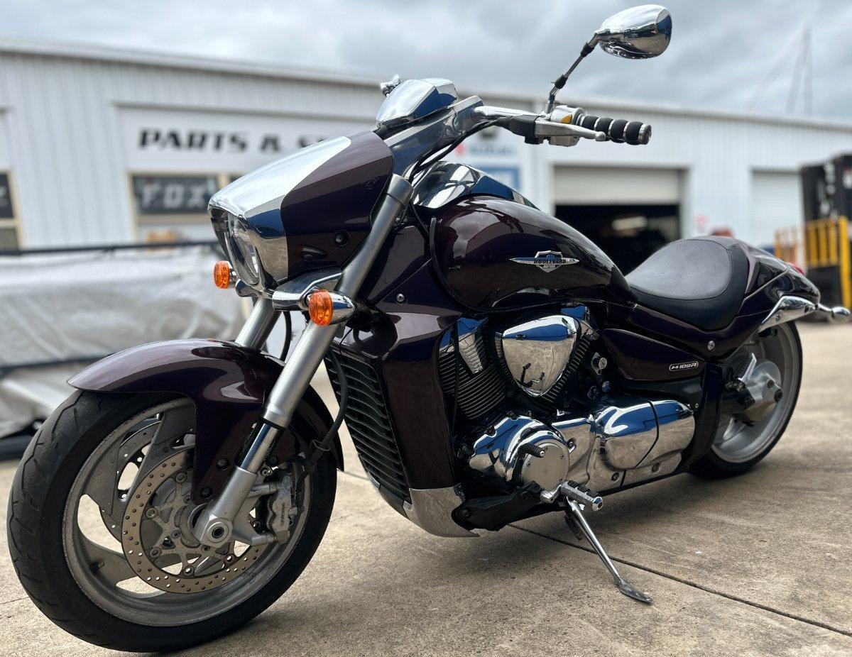 2009 SUZUKI VZR 1800 BOULEVARD (M109R) CRUISER
