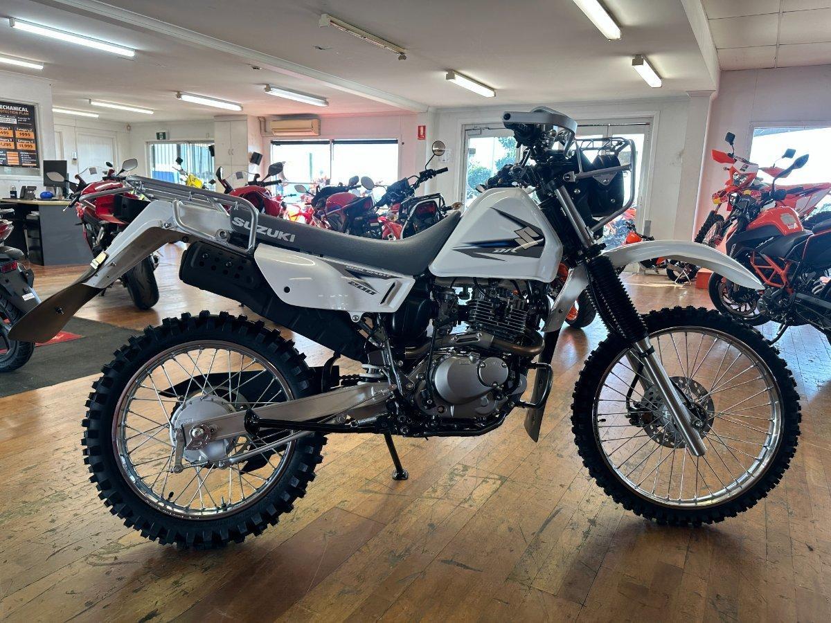 2024 SUZUKI TROJAN (DR200SE) MY23 AGRICULTURAL