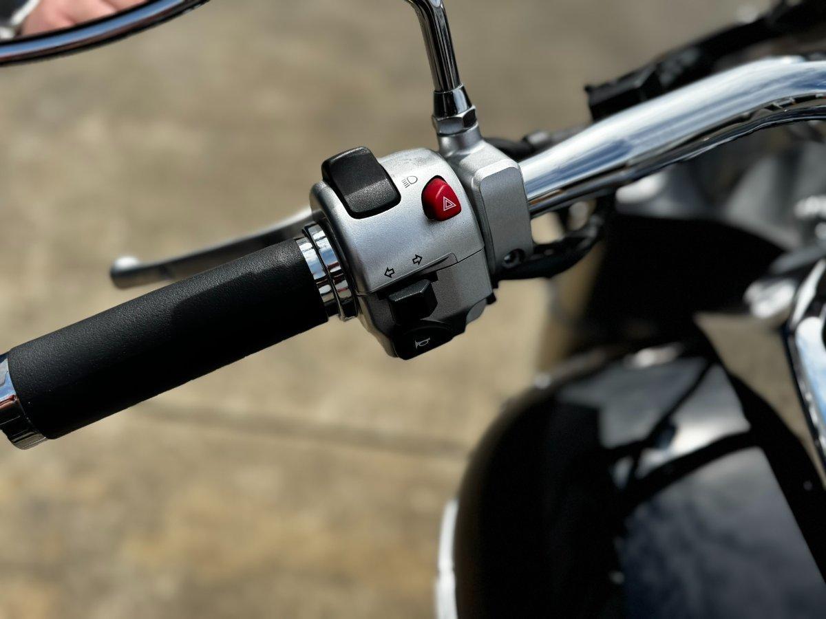2008 SUZUKI BOULEVARD M109R (VZR1800) CRUISER