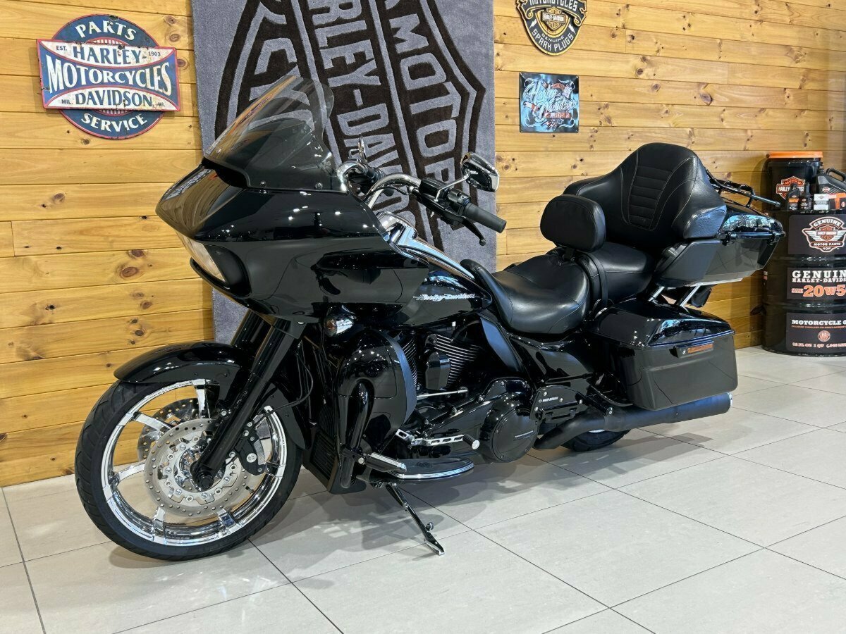 2017 HARLEY-DAVIDSON FLTRXS ROAD GLIDE SPECIAL CRUISER